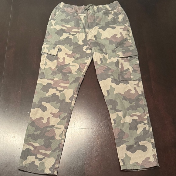 Cat & Jack Kids' Camouflage Cargo Pants - Picture 1 of 4